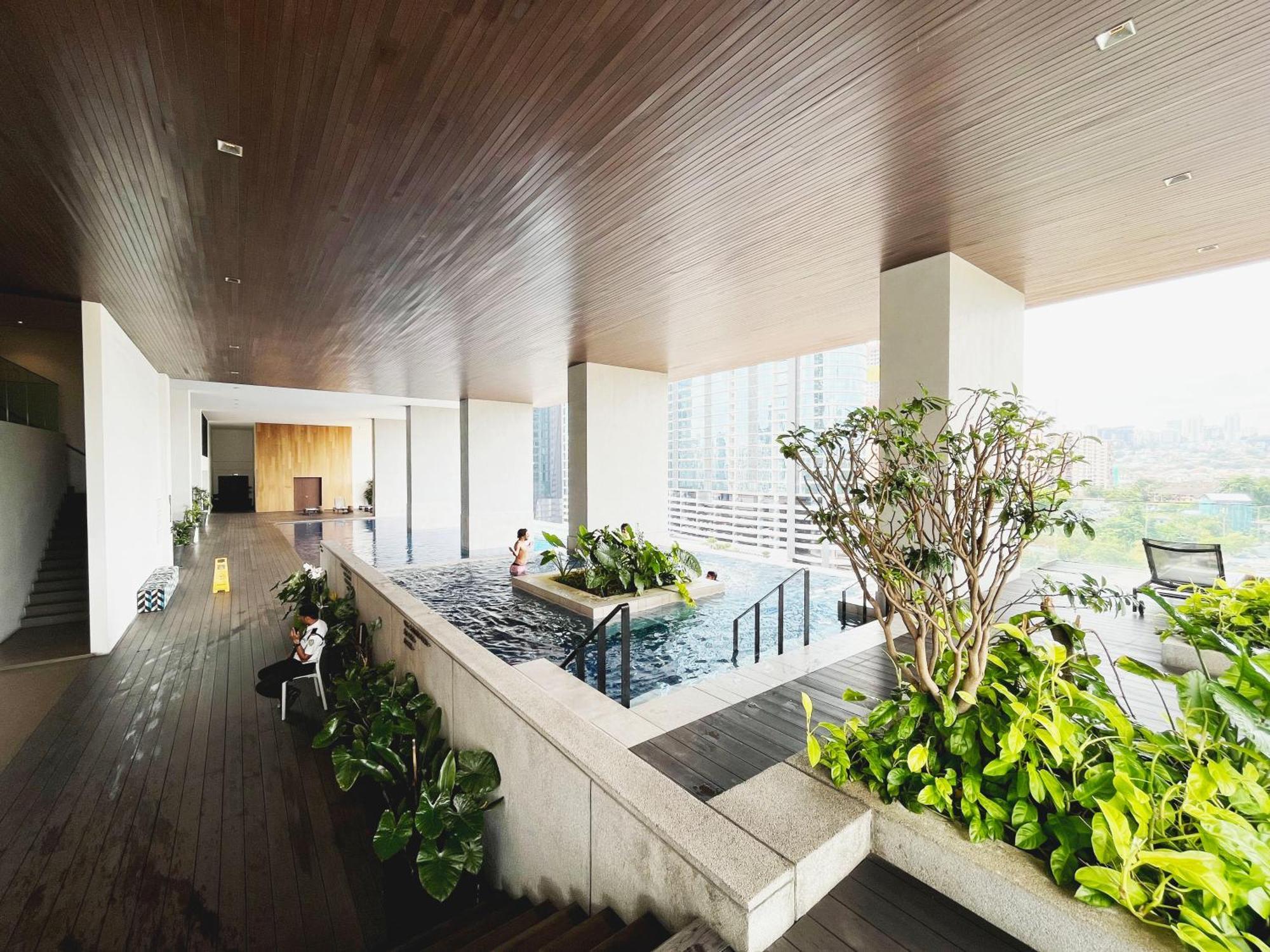 Cozy Fall At Est Bangsar With Garden Scenery Appartement