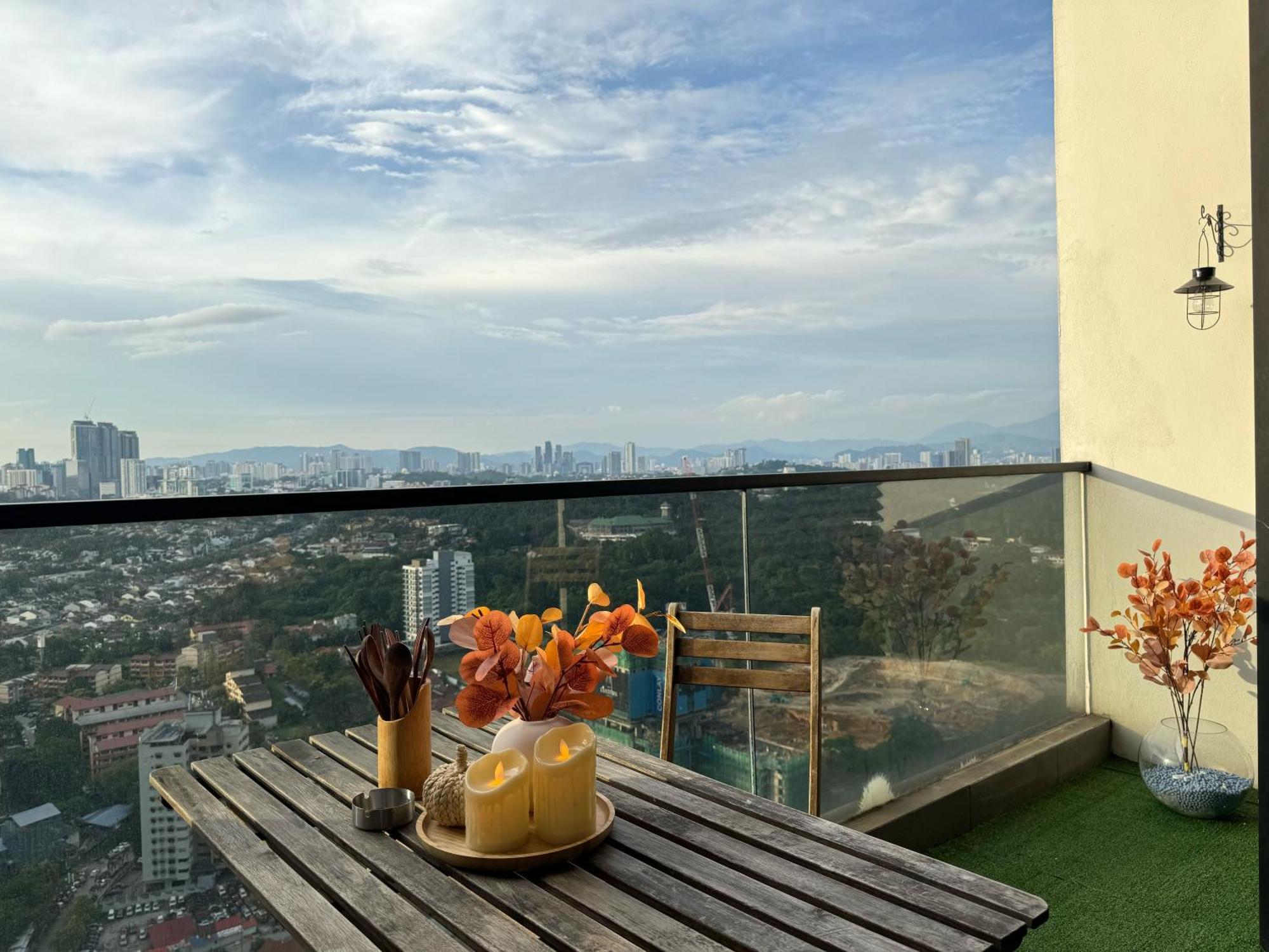 Cozy Fall At Est Bangsar With Garden Scenery Pangsapuri *