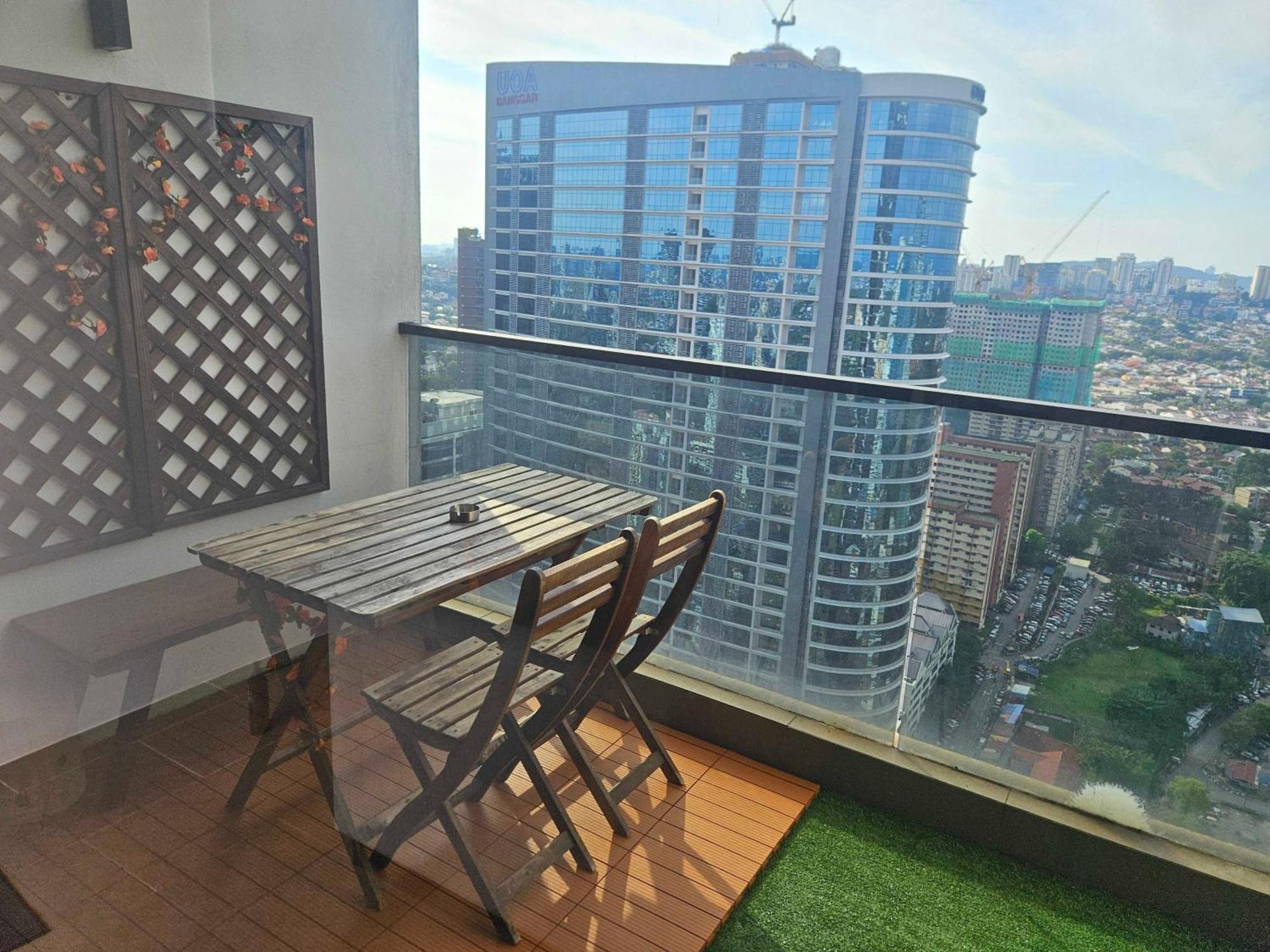 Cozy Fall At Est Bangsar With Garden Scenery Kuala Lumpur