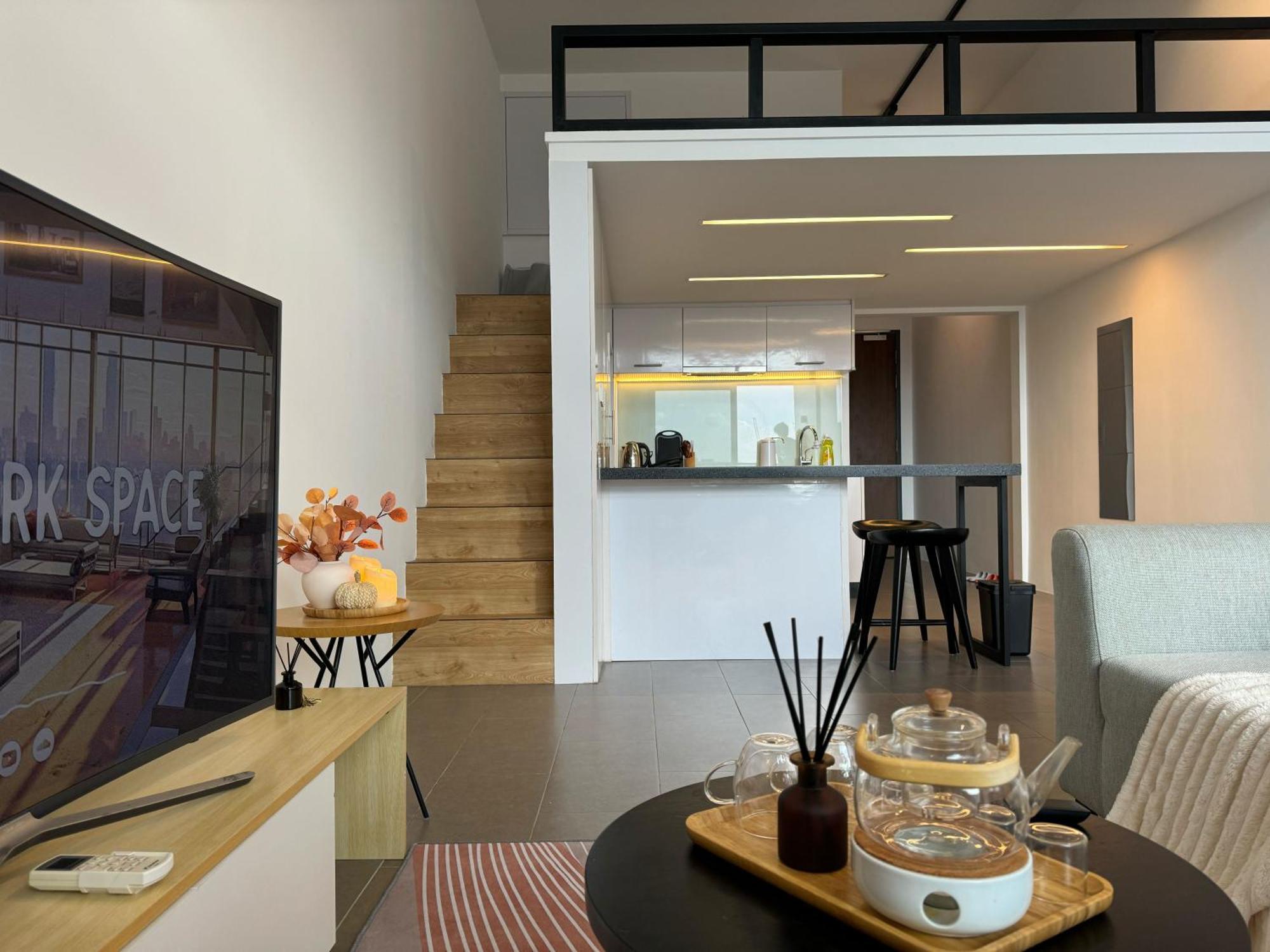 Cozy Fall At Est Bangsar With Garden Scenery